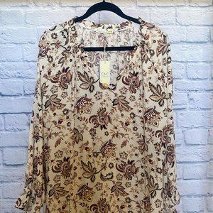 C & C California V neck Blouse size 2x NWT